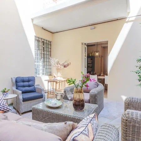 Apartman Vissi D Arte An With Garden Lucca