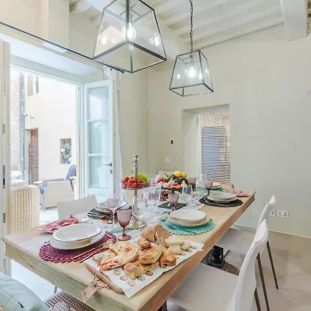 Apartamento Vissi D Arte An With Garden Lucca